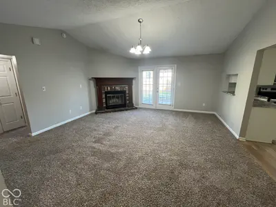 5925 Dunmore Drive, Indianapolis - 5