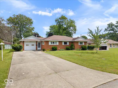 606 Harvey Road, Muncie - 2