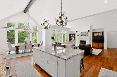 16450 Vintage Court, Westfield - 16