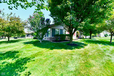 1734 Vidalia Court, Greenwood - 33