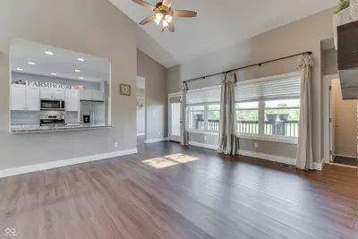 2875 100, Franklin - 24