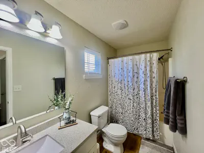 2390 Lakecrest Drive, Columbus - 28