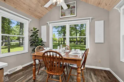 1336 S Heron Drive E, New Palestine - 23