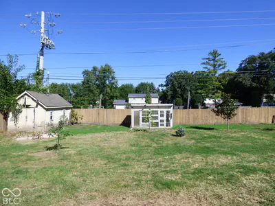 7053 Grosvenor Place, Indianapolis - 40