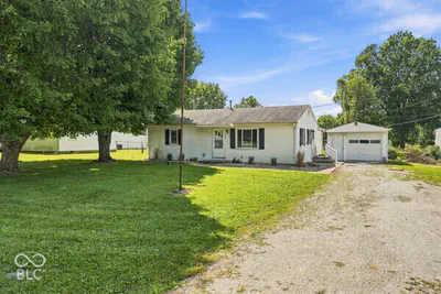 4609 Shelbyville Road, Indianapolis - 4