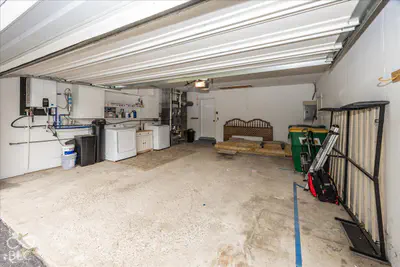 5625 950, Zionsville - 28