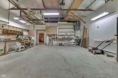 703 Hillcrest Drive, Greenwood - 48
