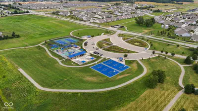 5785 Open Fields Drive, Whitestown - 27