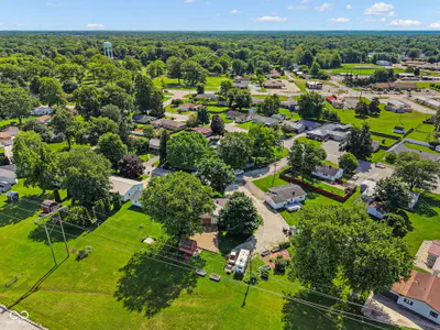 806 Walnut Drive, Rockville - 22