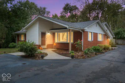 6802 Hillcrest Court, Indianapolis