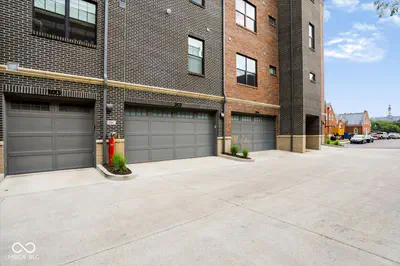 920 Veterans Way, Carmel - 35