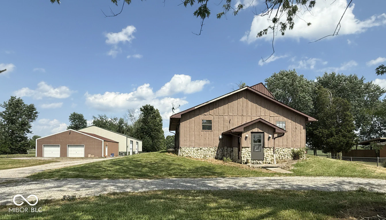8467 County Road 825 Road, Plainfield