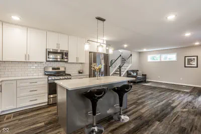 2323 E 57th Street, Indianapolis - 12