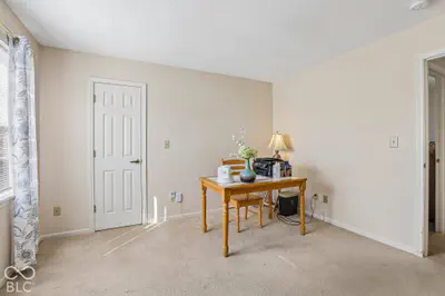 320 E Quail Wood Lane, Westfield - 17