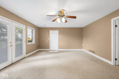 3660 300, Columbus - 20