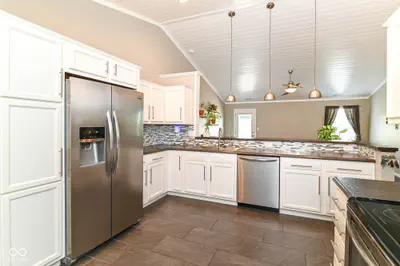 15517 Outside Trail, Noblesville - 2