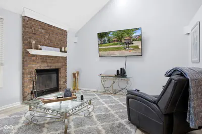 11666 Capistrano Drive, Indianapolis - 13