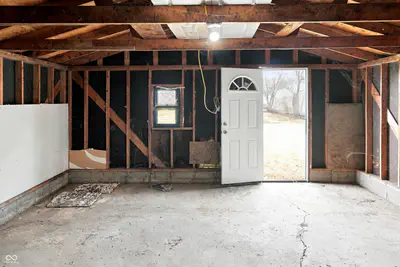 2318 Raymond Street, Indianapolis - 18