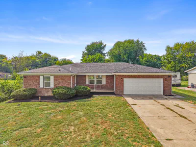 7127 N Christopher Lane, Fairland - 2