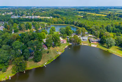 3783 North Wood Lake Drive, Columbus - 79