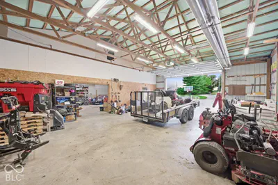 6425 125 Road, Whiteland - 42
