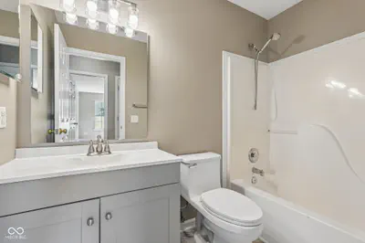 1152 Longwell Lane, Indianapolis - 14