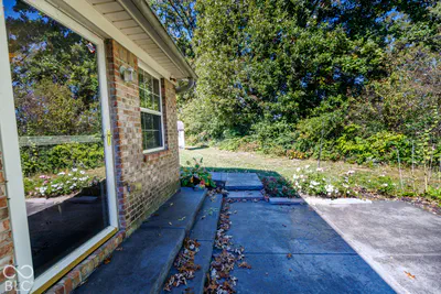 554 Cresthaven Drive, Indianapolis - 62