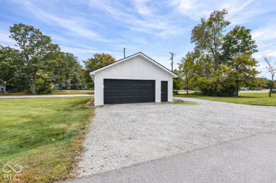22585 Vos Hiatt Avenue, Cicero - 50