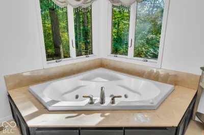 1042 Farmington Drive, Crawfordsville - 27