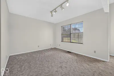 4220 Eagle Bay Circle, Indianapolis - 10