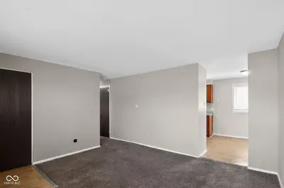 2318 John Glenn Court, Indianapolis - 10