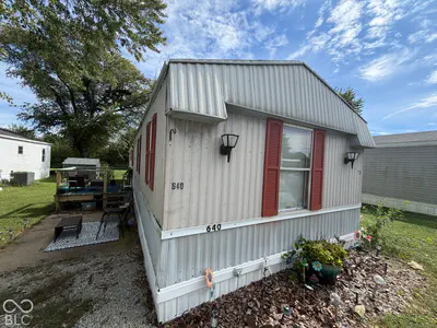 640 Pam Way, Rushville - 2