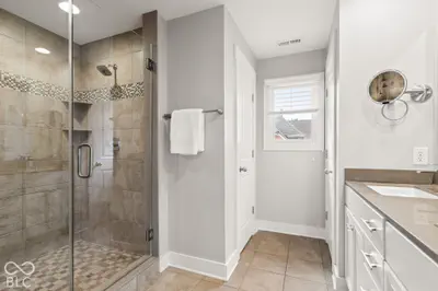 1422 Carrollton Avenue, Indianapolis - 31