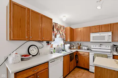 12597 Brady Lane, Noblesville - 28