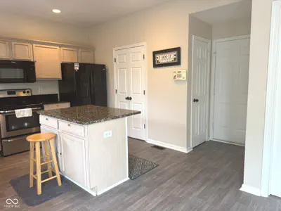 1206 Barrington Drive, Greenwood - 34