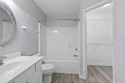 1342 Estuary Drive, Indianapolis - 11