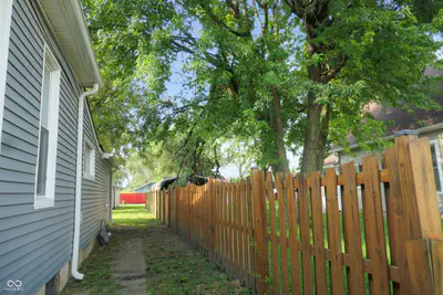 211 Wisconsin Street, Indianapolis - 4