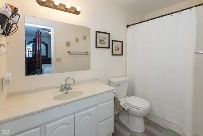 1018 Dunbar Drive, Seymour - 16