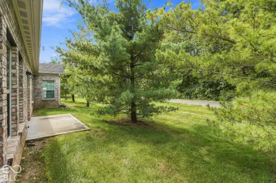 1430 Stoney Pointe Way, Avon - 27