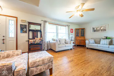 1195 County Road 1000, Cloverdale - 10