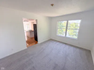 7328 Chestnut Hills Boulevard, Indianapolis - 8