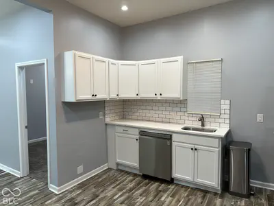 41 Regent Street, Indianapolis - 7