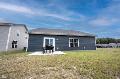 1585 Pebble Beach Drive, Pendleton - 43