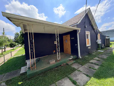 2339 Hoyt Avenue, Indianapolis - 3