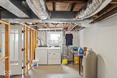 621 Poplar Street, Seymour - 47