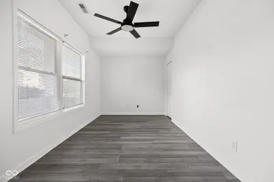 2038 College Avenue, Indianapolis - 25