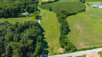 6050 Smokey Row Road, Greenwood
