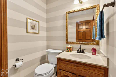 7564 Ballinshire N, Indianapolis - 32