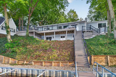 2429 Cape Henry Court, Cicero - 43