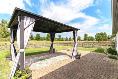 15517 Outside Trail, Noblesville - 23